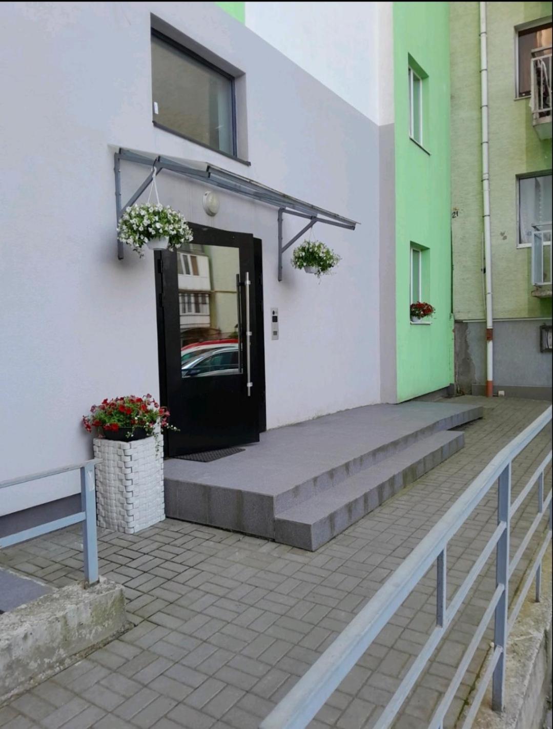 Apart Ugorska Leópolis Exterior foto